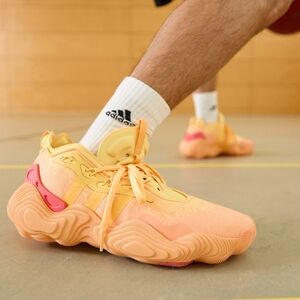 Adidas Trae Young 3 Basketball Sneakers Size 11.5